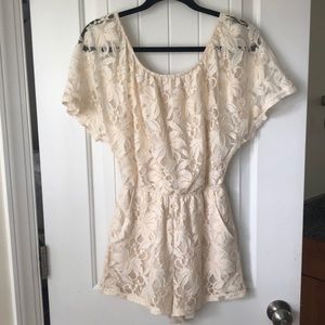 SAKS Lined Lace Romper with Pockets